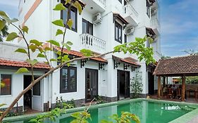 Blue River Boutique Hoi An Hotel